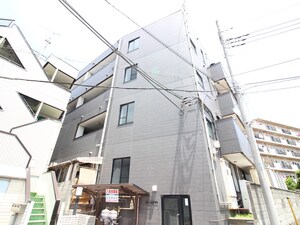 Voiture湘南(2F)