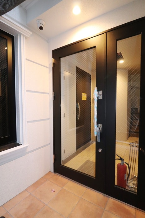 エントランス部分 ＣＯＮＴＥＬ　ＹＯＴＳＵＹＡⅡ