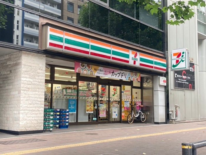 セブンイレブン四谷四丁目店(コンビニ)まで89m ＣＯＮＴＥＬ　ＹＯＴＳＵＹＡⅡ