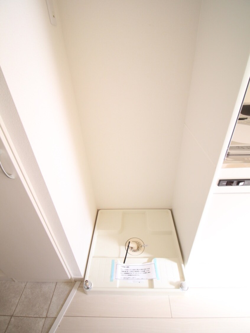 洗濯機置場 リブリ・ドルフ上野毛