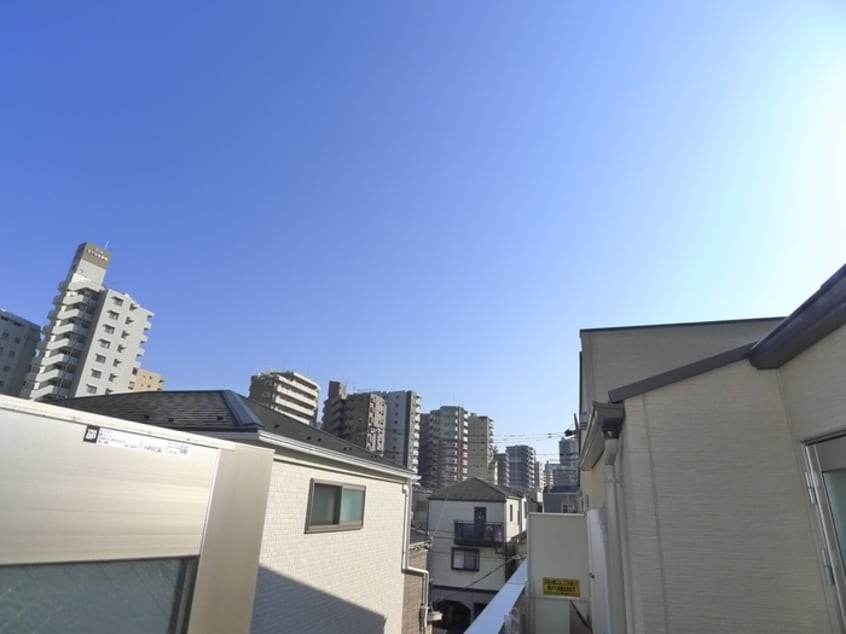 室内からの展望 ルノン北千住