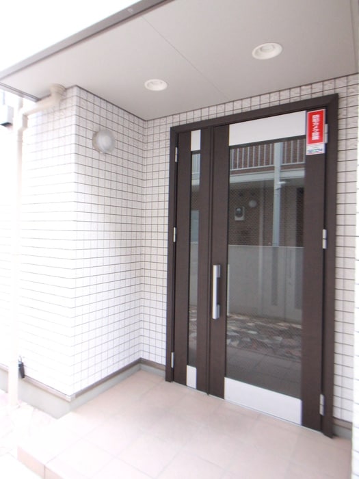 エントランス部分 レグレット