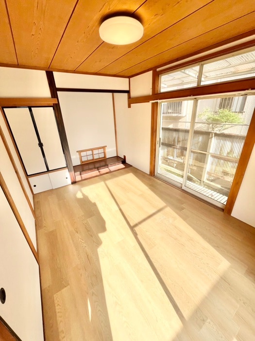 居室 新都心ハイツ