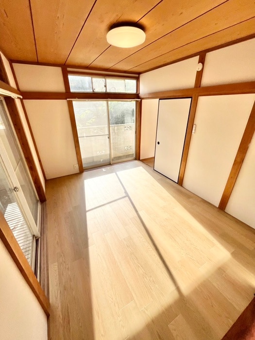 居室 新都心ハイツ