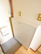 靴箱 千代ハイツ