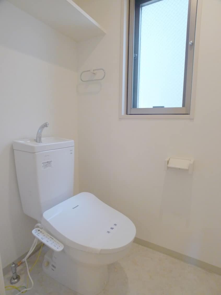 トイレ シ－ウェ－ブ東綾瀬