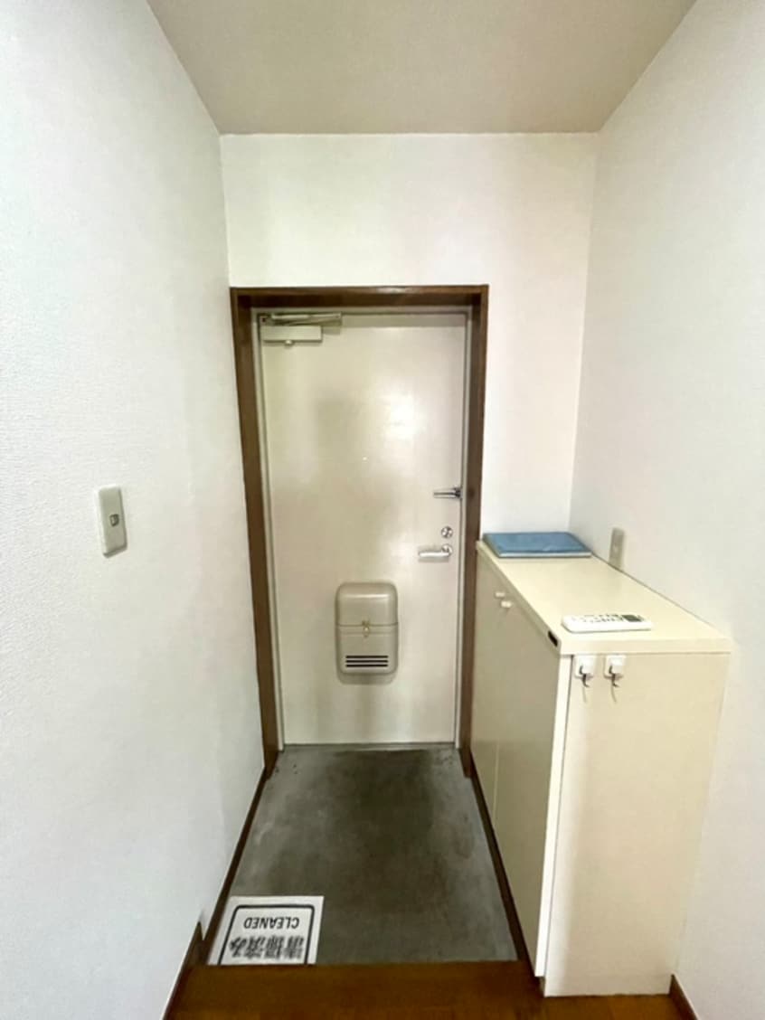 玄関 ビバ・ピアニシモ