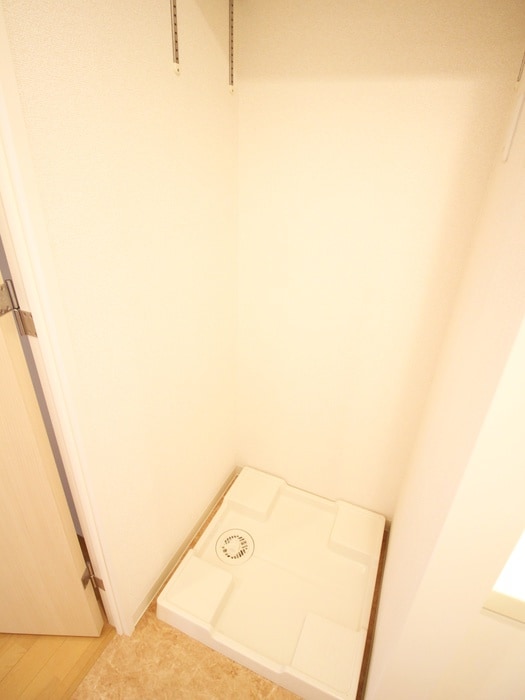 洗濯機置場 ユニゾンタワー（803）