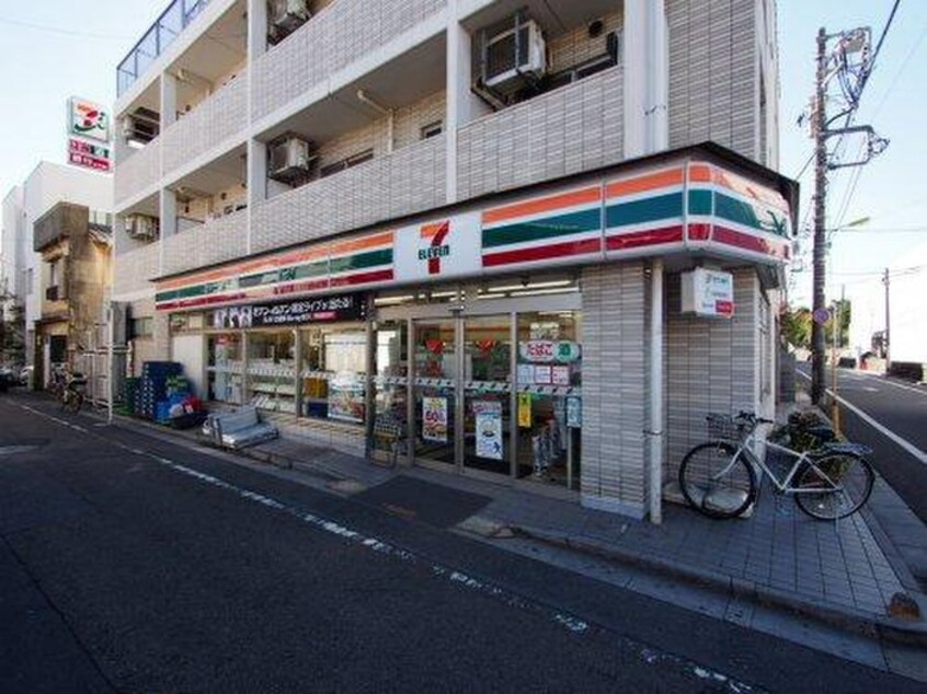 セブンイレブン世田谷羽根木2丁目店(コンビニ)まで231m ベルエ－ル代田(305)