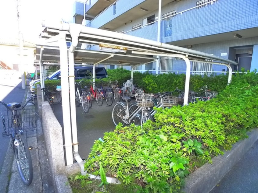 駐輪場 リヴァージュ１５８