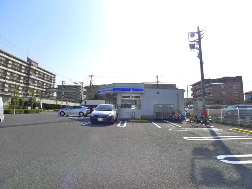 ローソン(コンビニ)まで260m リヴァージュ１５８