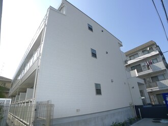 エイブル ローズパーク七番館 マンション の建物 住宅情報 エイブル賃貸不動産アーカイブで 駅沿線と住所から賃貸物件 賃貸マンション アパート 一戸建て のお部屋探し 千葉県市川市 ローズパーク七番館 マンション