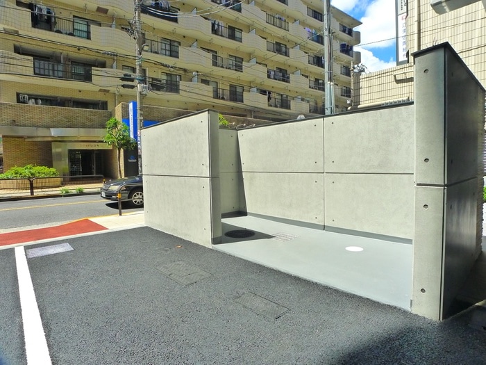 駐車場 S-RESIDENCE綾瀬rivie