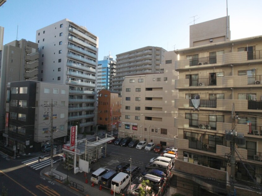 室内からの展望 S-RESIDENCE綾瀬rivie