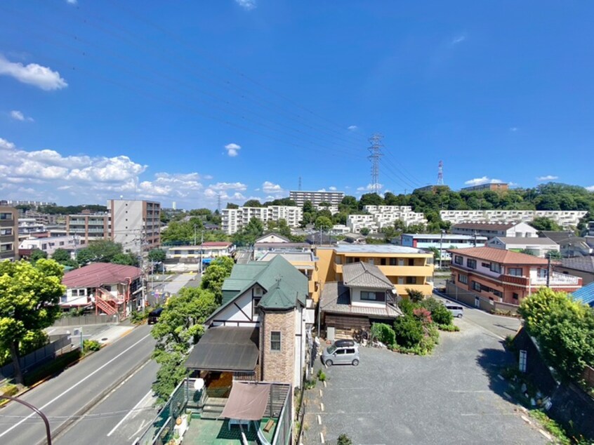 室内からの展望 トラストビラ多摩センター