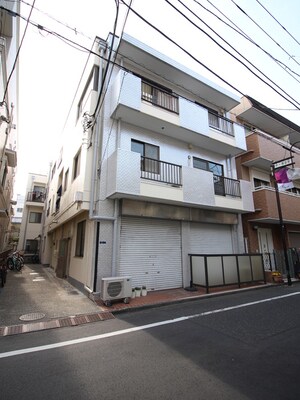 伊吾田ビル（２Ｆ）