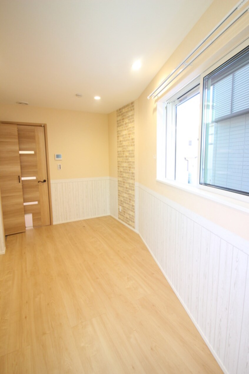 居室 リポス瀬谷C棟