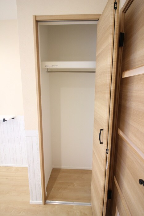 収納 リポス瀬谷C棟