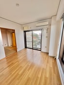 居室 ルルド・タカハラ