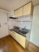 キッチン ルルド・タカハラ