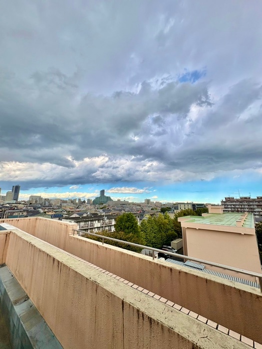 周辺環境 ルルド・タカハラ