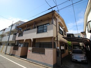 フラット　ジュン