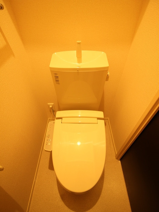 トイレ ハイネスＥ