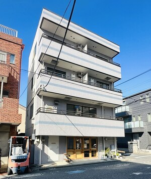 ファーストハイツ