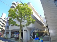 サーティフルハイツ