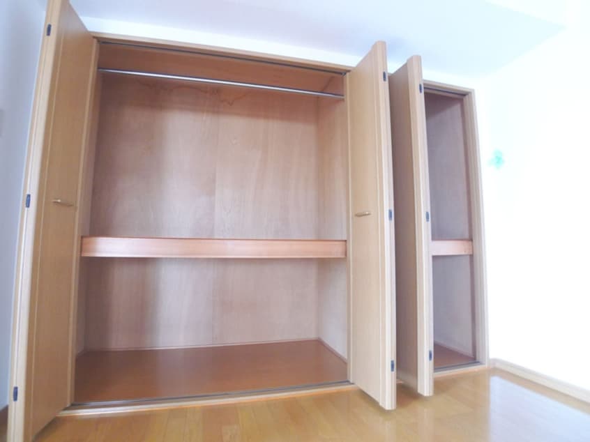 収納 第５泉ビル(401)