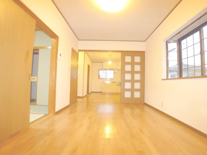 居室 シャトルナカケイ