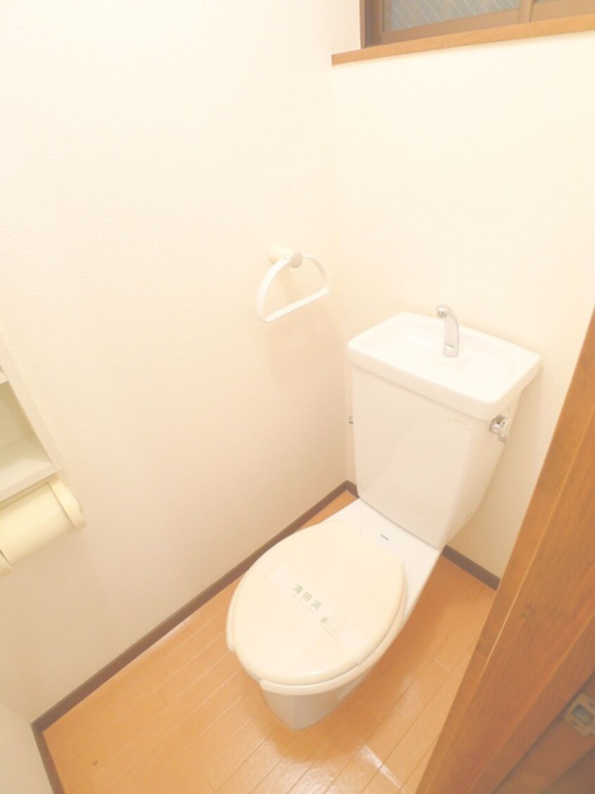 トイレ シャトルナカケイ