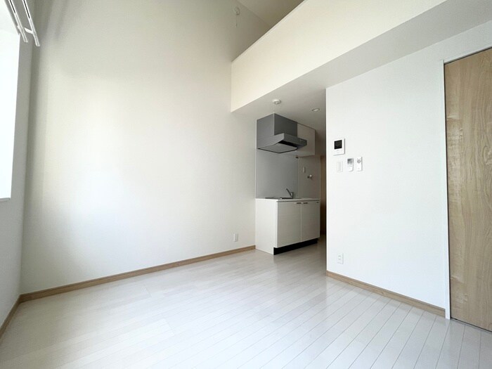 居室 シャトレレアール上大岡