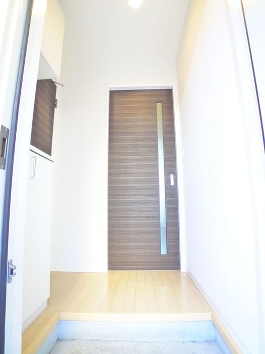 玄関 Ｓｉｄｅ ３