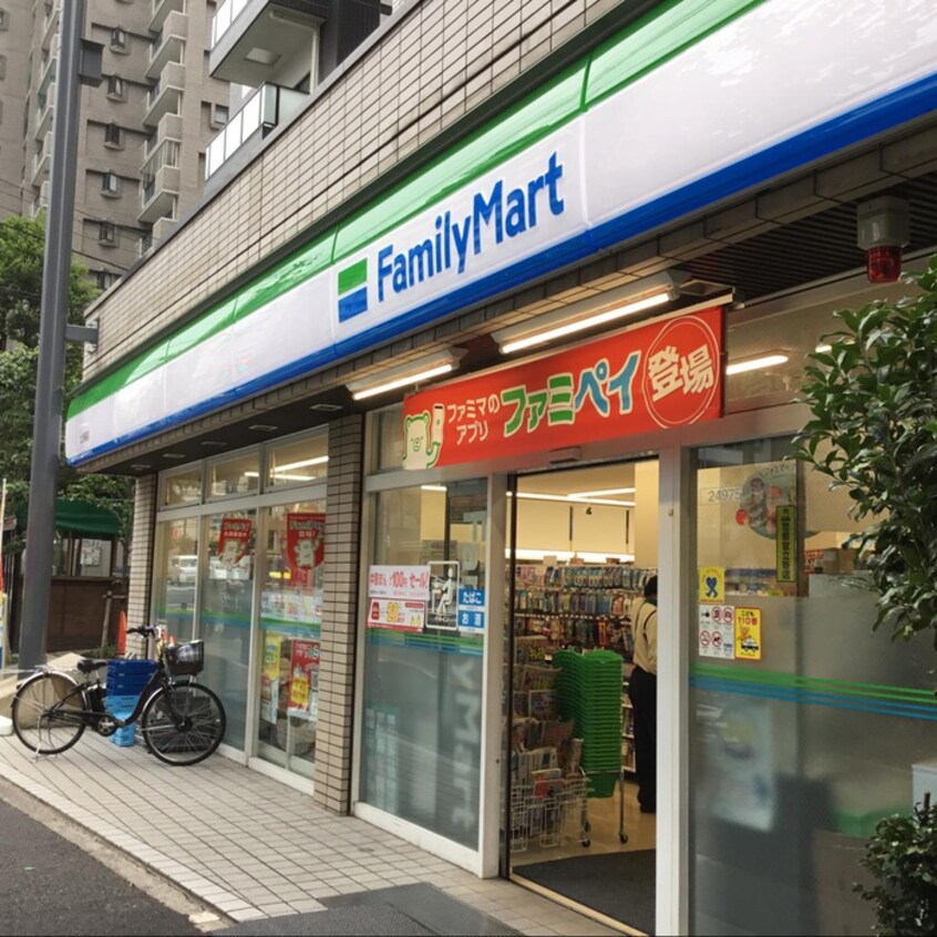 ファミリーマート　上池袋店(コンビニ)まで137m スカイコート池袋第7（506）