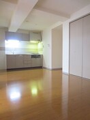 居室 ヘリオス天神町レジデンス