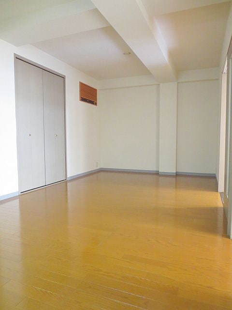 居室 ヘリオス天神町レジデンス
