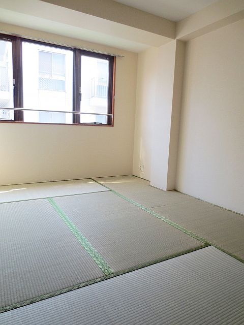 居室 ヘリオス天神町レジデンス