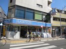 ローソン西八王子駅前店(コンビニ)まで521m マンション青木