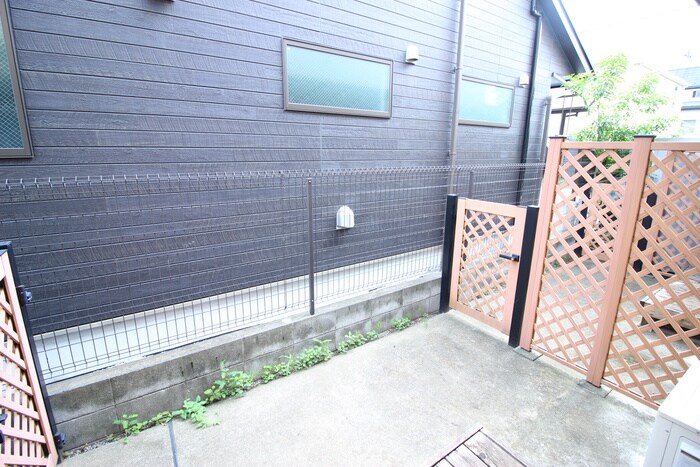 室内からの展望 リバ－サイドレ－