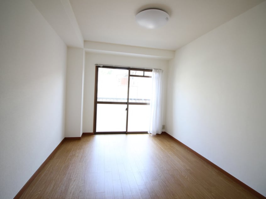 居室 パインクレスト方南