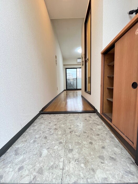 玄関 モアイ大岡山