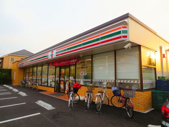 711(コンビニ)まで202m ジュネスシオン