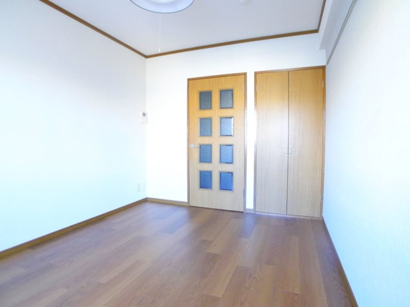 居室 ダンディーエイト