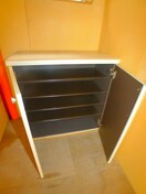 靴箱 アサイハイツ