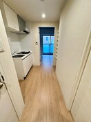 廊下 LOC´S　SAGINUMA