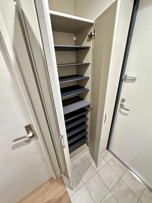 靴箱 LOC´S　SAGINUMA