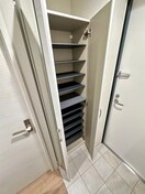 靴箱 LOC´S　SAGINUMA