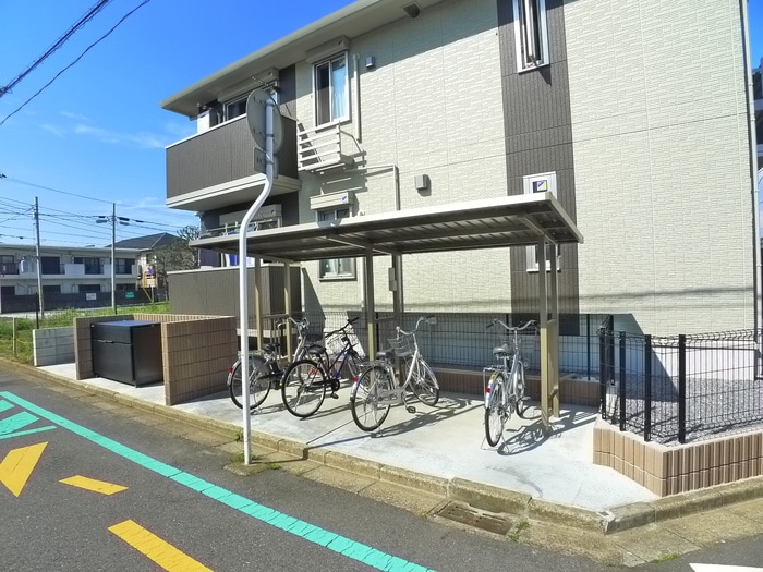 駐輪場 メゾン・ド・マーキュリー