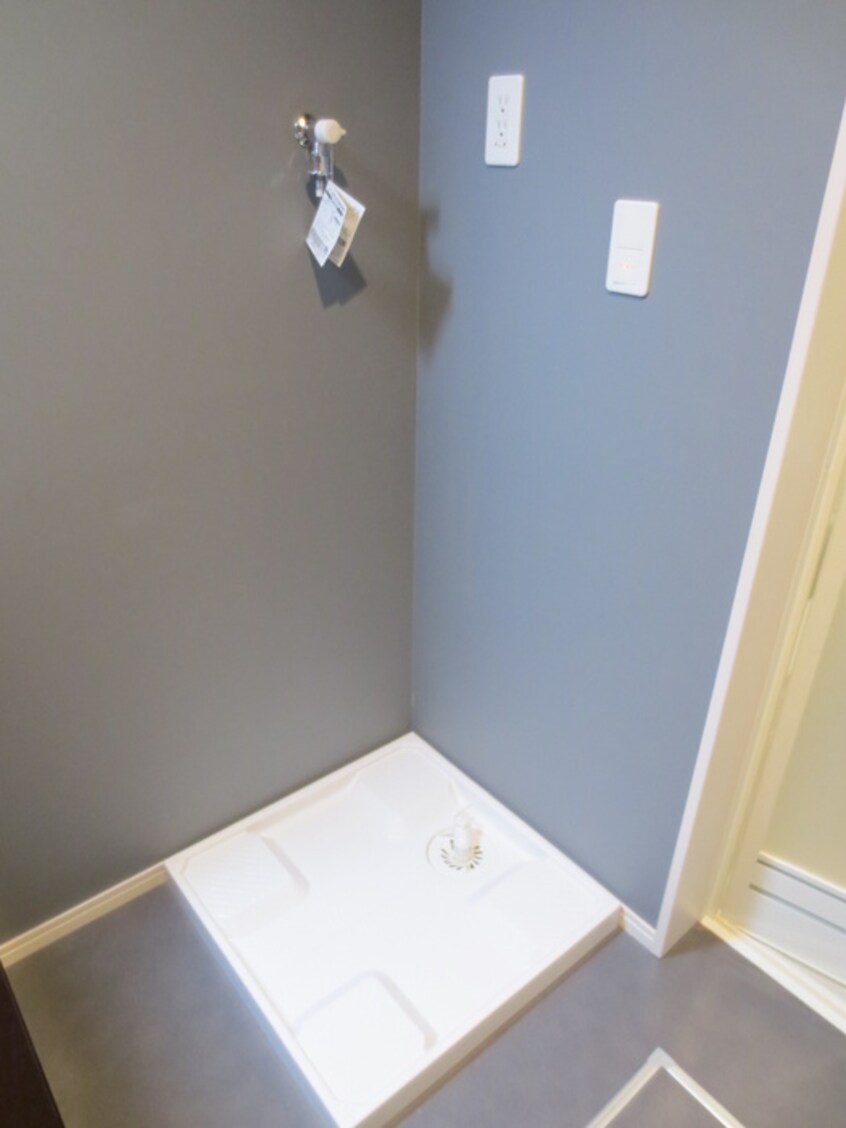 洗濯機置場 シャルマン港町